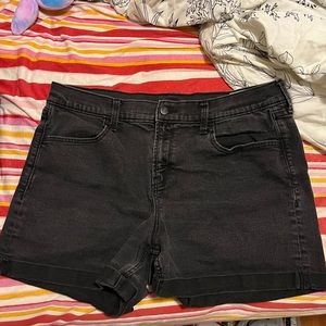 Old navy denim shorts size 14